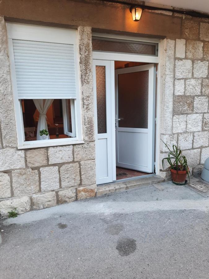 Old Town Rab Studio Apartment Rab Town Exterior photo